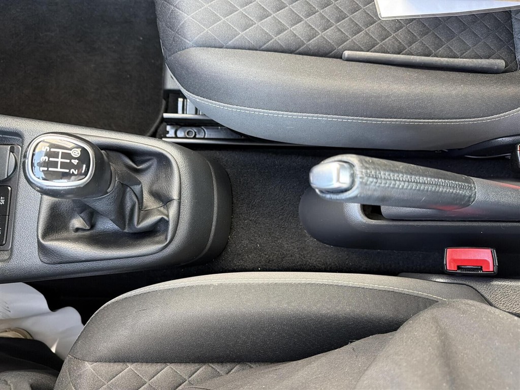 Skoda Citigo 1,0 MPI Family 60HK 5d - Image 17