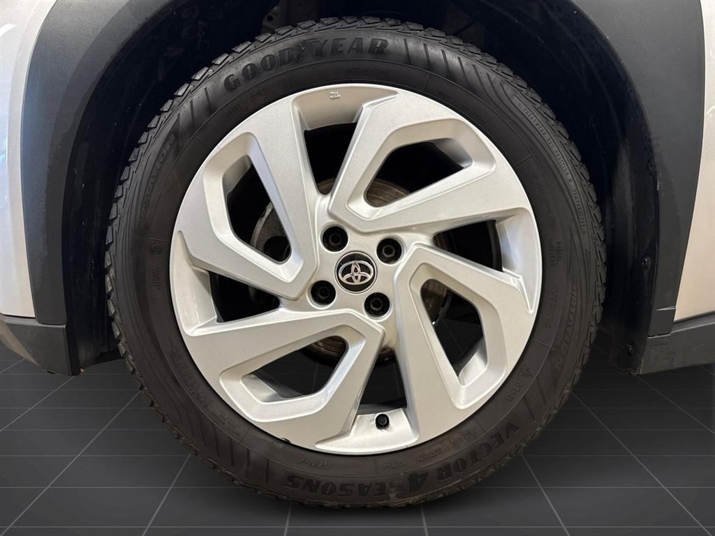 Toyota Aygo X 1,0 VVT-I Air Active 72HK 5d - Image 6