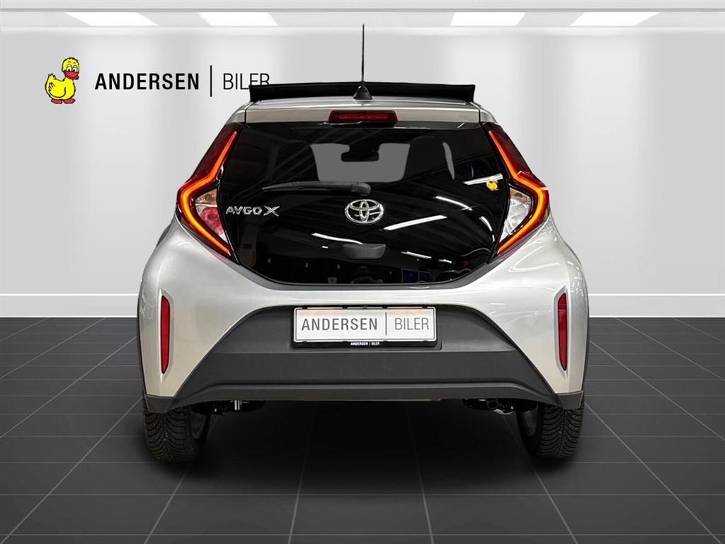 Toyota Aygo X 1,0 VVT-I Air Active 72HK 5d - Image 9