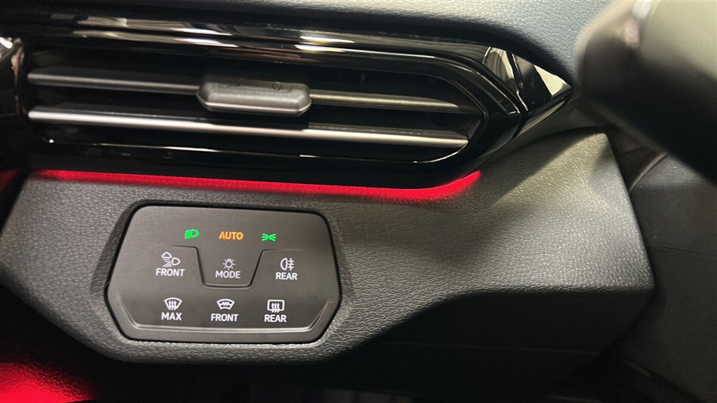 VW ID.4 EL GTX 4Motion 299HK 5d Aut. - Image 13