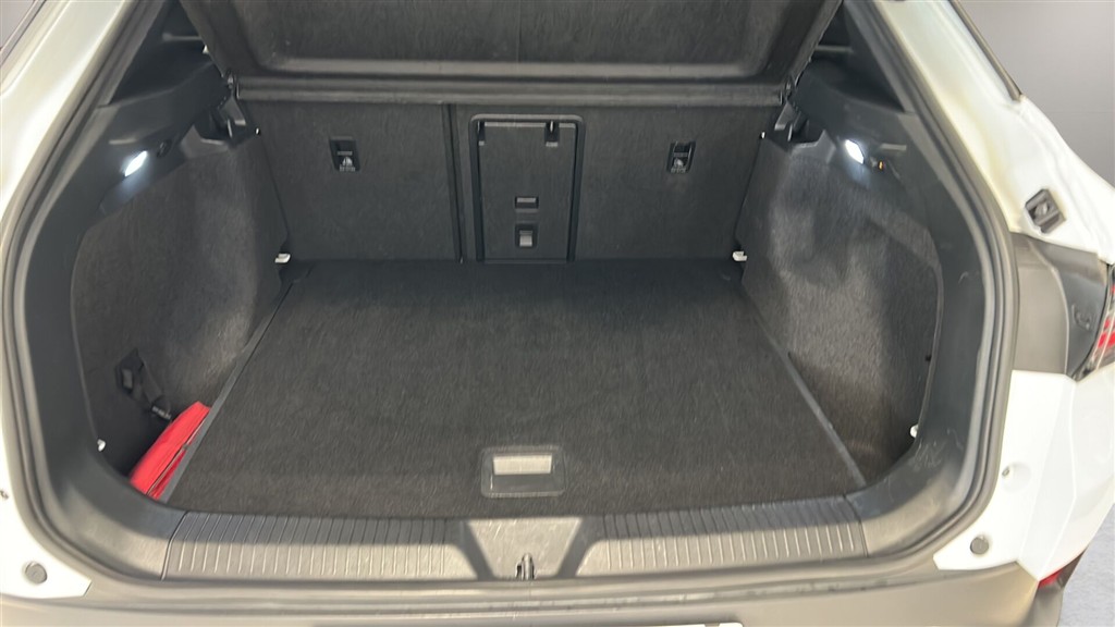VW ID.4 EL GTX 4Motion 299HK 5d Aut. - Image 4