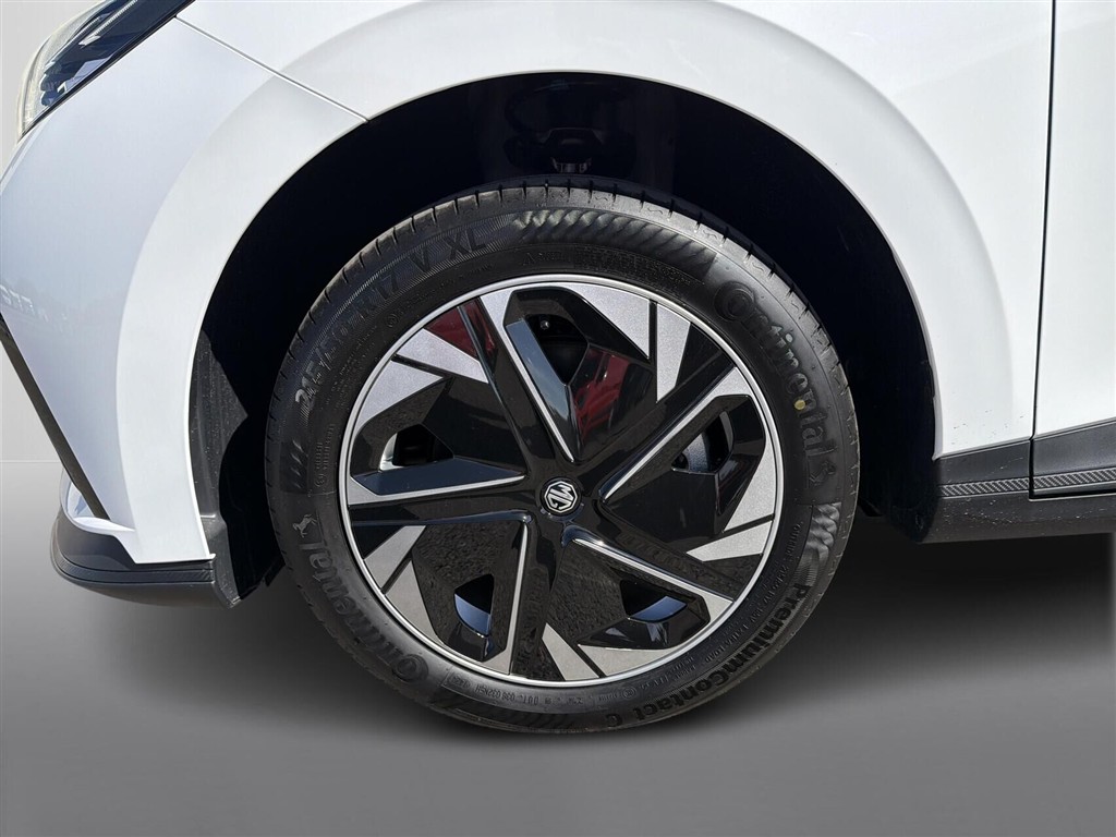 MG MG4 Electric EL Standard Range 170HK 5d Aut. - Image 10