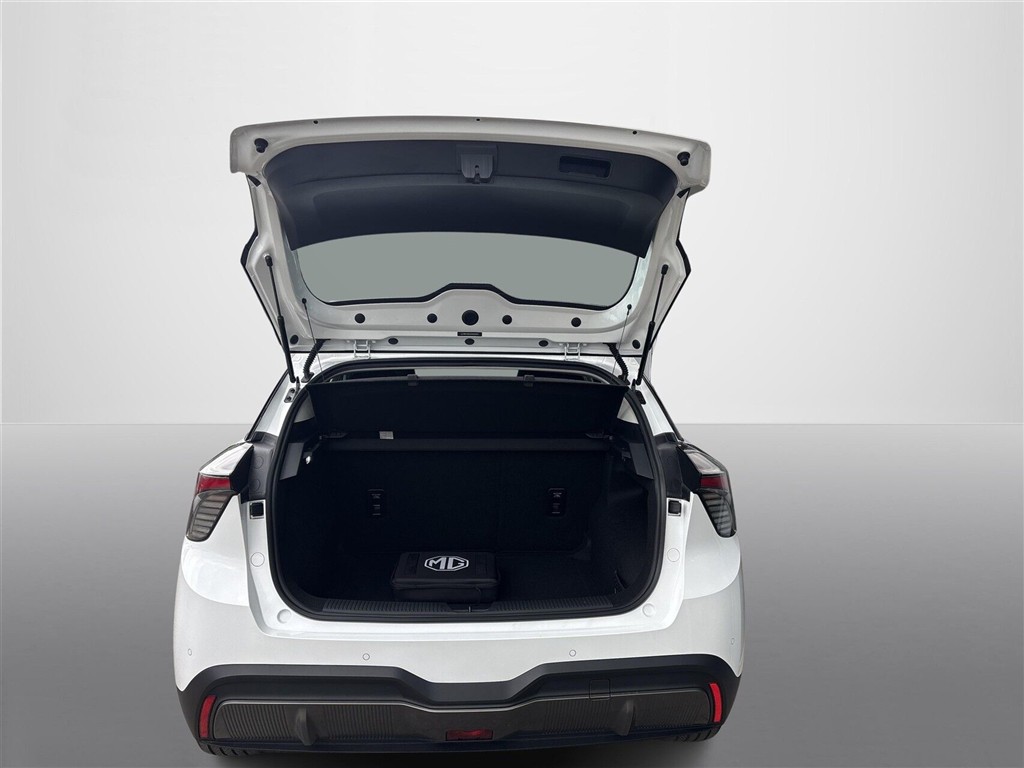 MG MG4 Electric EL Standard Range 170HK 5d Aut. - Image 16