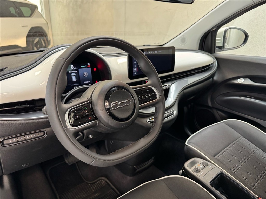 Fiat 500e EL Icon 95HK 3d Aut. - Image 16