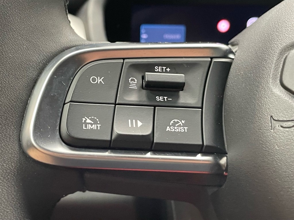 Jeep Avenger EL Summit 156HK 5d Aut. - Image 13