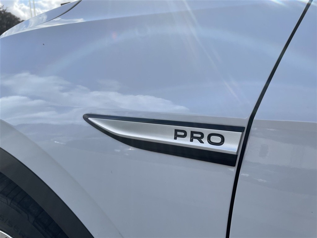 VW ID.5 EL Pro Performance 204HK 5d Aut. - Image 3