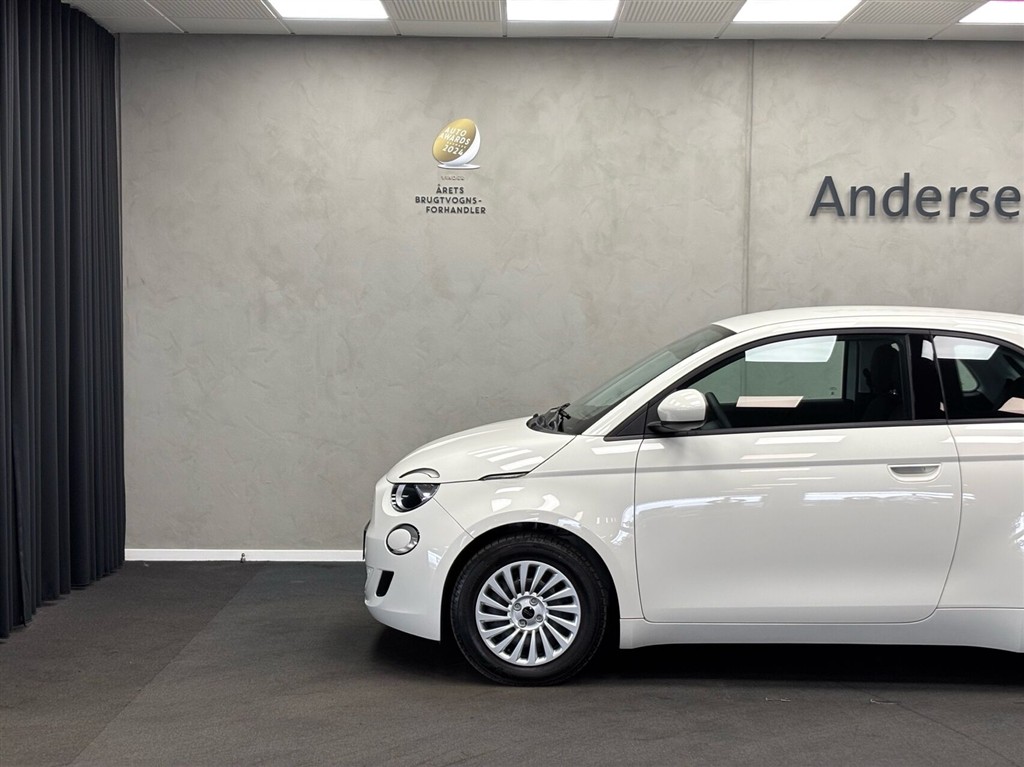 Fiat 500e EL 95HK 3d Aut. - Image 4