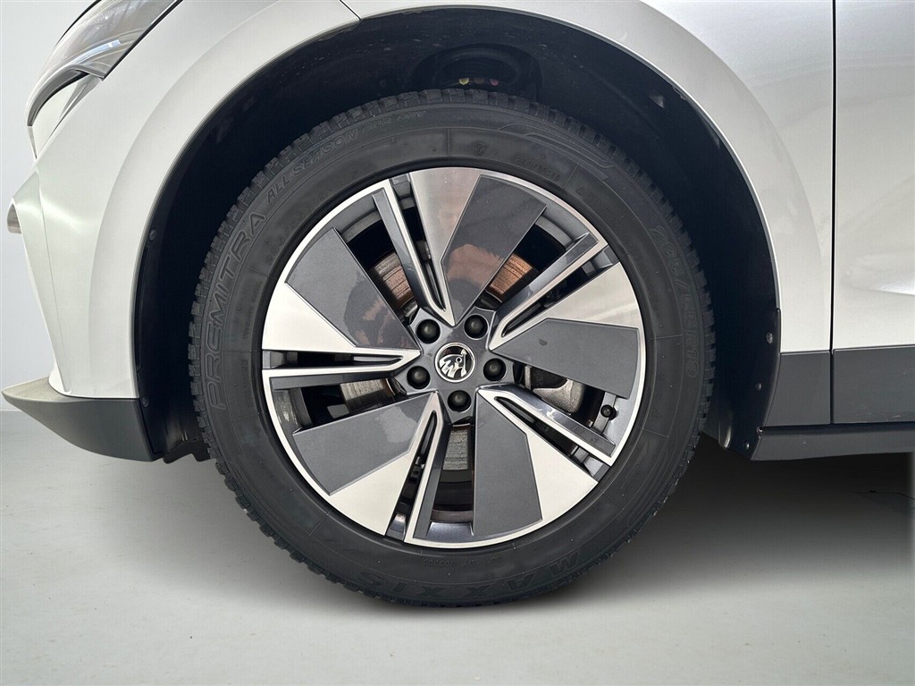 Skoda Enyaq 85x iV 4x4 286HK 5d Aut. - Image 9