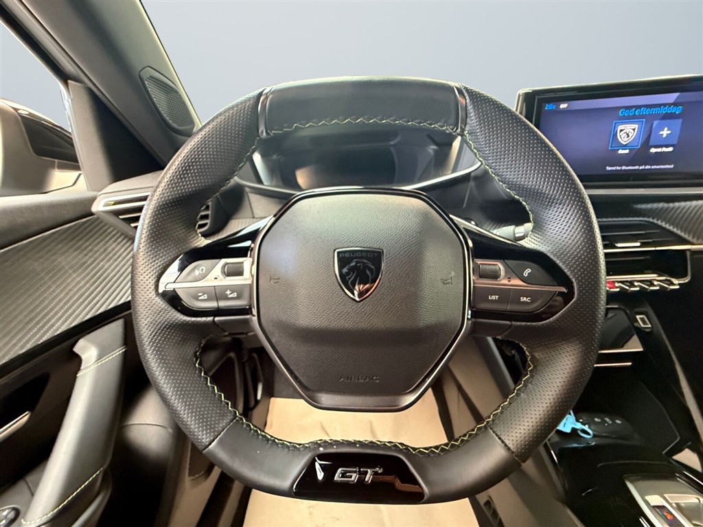 Peugeot e-2008 EL GT 156HK 5d Aut. - Image 13