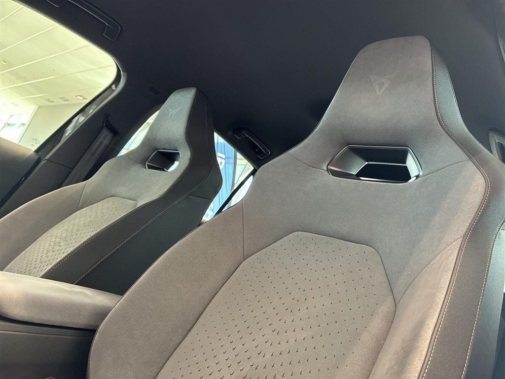 Cupra Born EL Dinamica Pack High 204HK 5d Aut. - Image 13