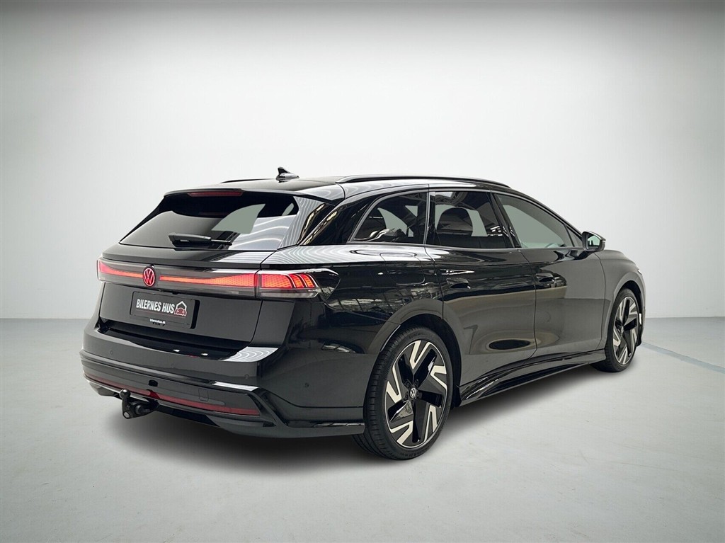 VW ID.7 Tourer EL Pro S 286HK Stc Aut. - Image 2