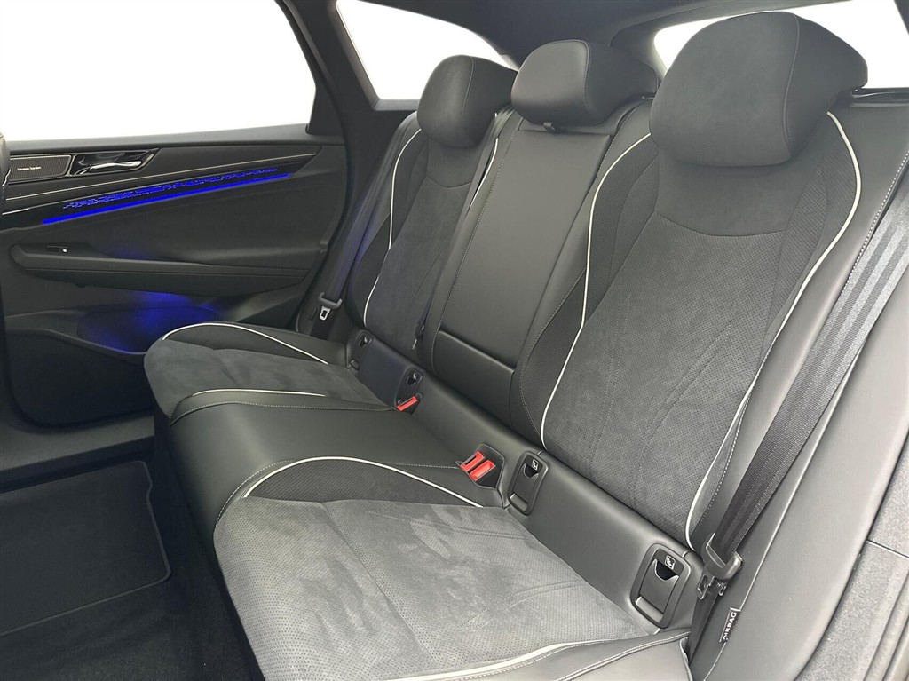 VW ID.7 Tourer EL Pro S 286HK Stc Aut. - Image 13