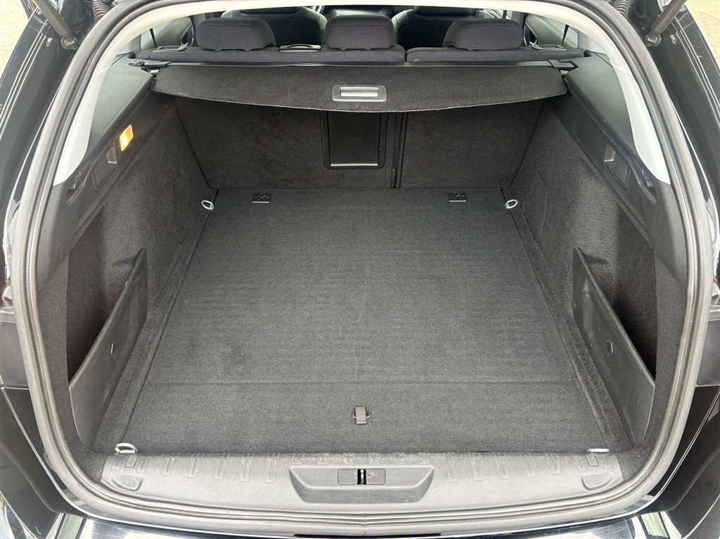 Peugeot 308 SW 1,5 BlueHDi Allure Grand 130HK Stc 6g - Image 10