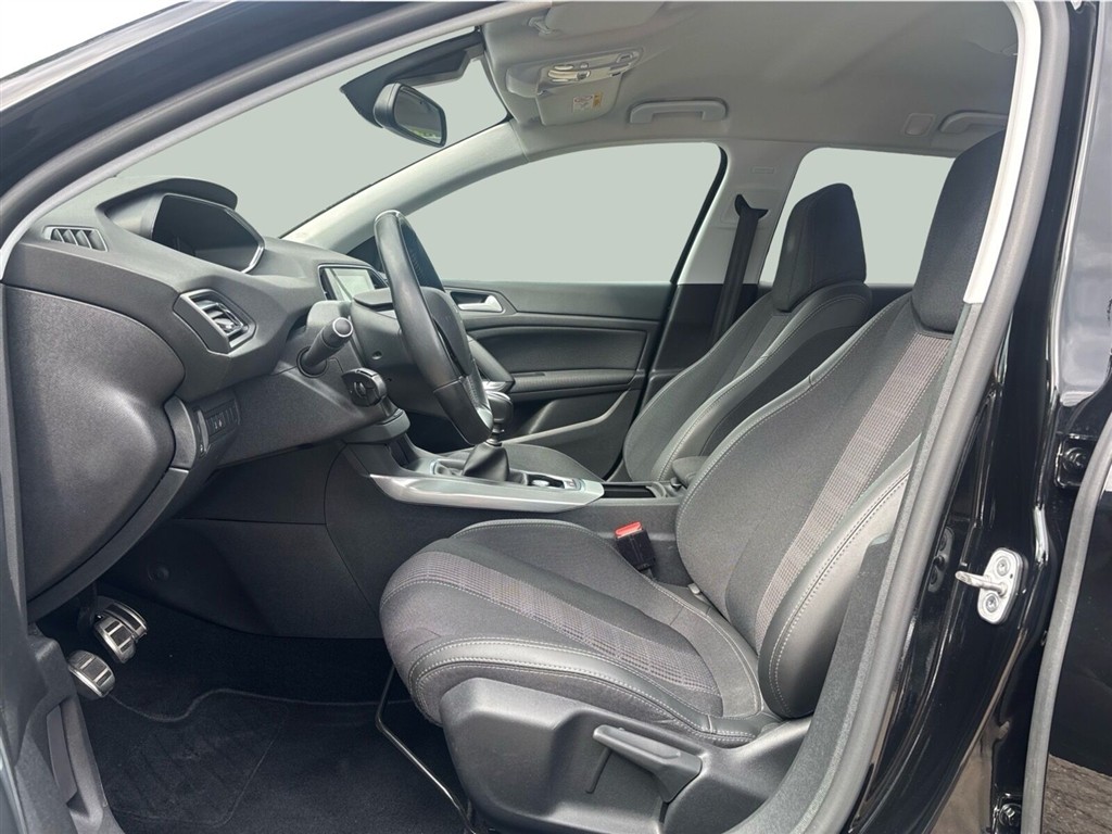 Peugeot 308 SW 1,5 BlueHDi Allure Grand 130HK Stc 6g - Image 11