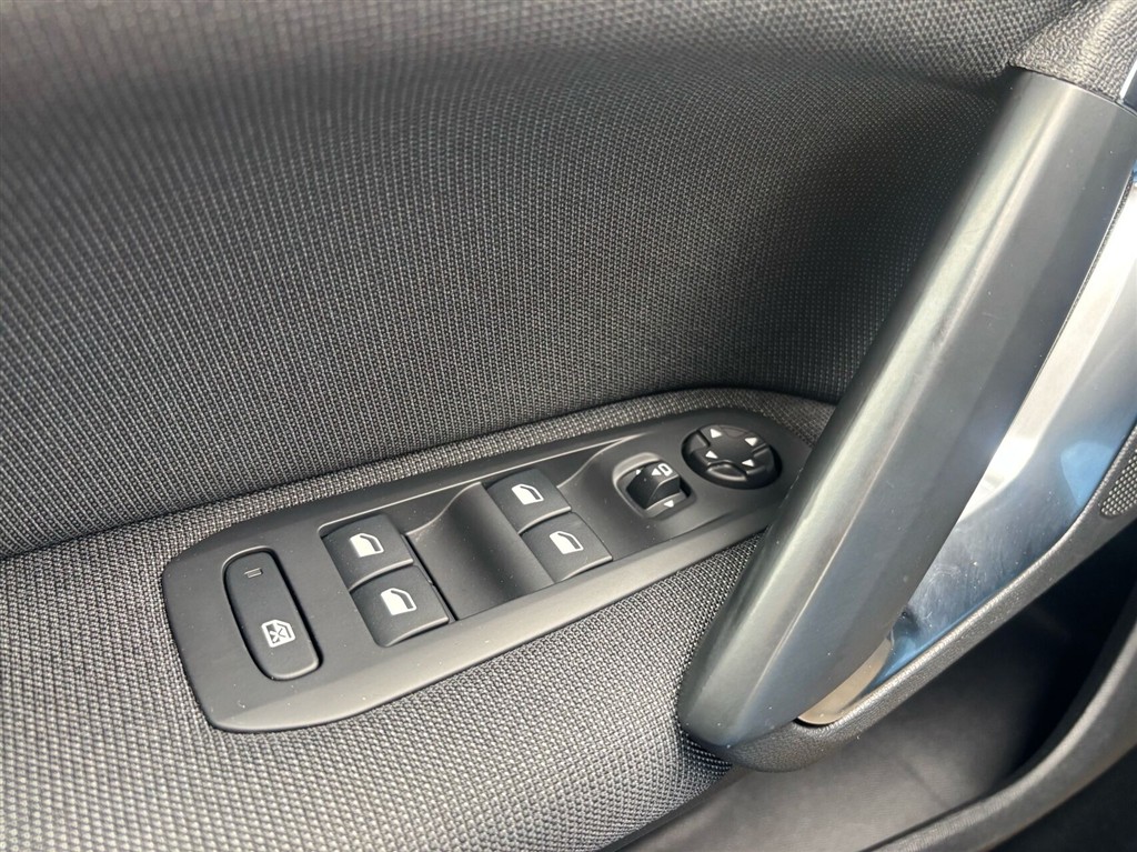 Peugeot 308 SW 1,5 BlueHDi Allure Grand 130HK Stc 6g - Image 21