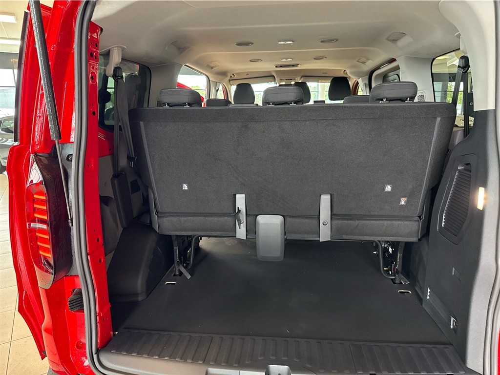 VW e-Transporter 9 Sæder EL Comfort 136HK Aut. - Image 14