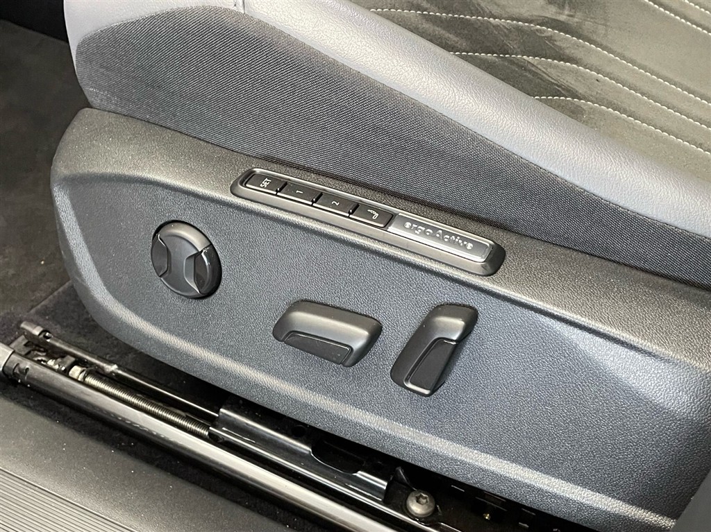 VW ID.4 EL Pro Performance 204HK 5d Aut. - Image 10