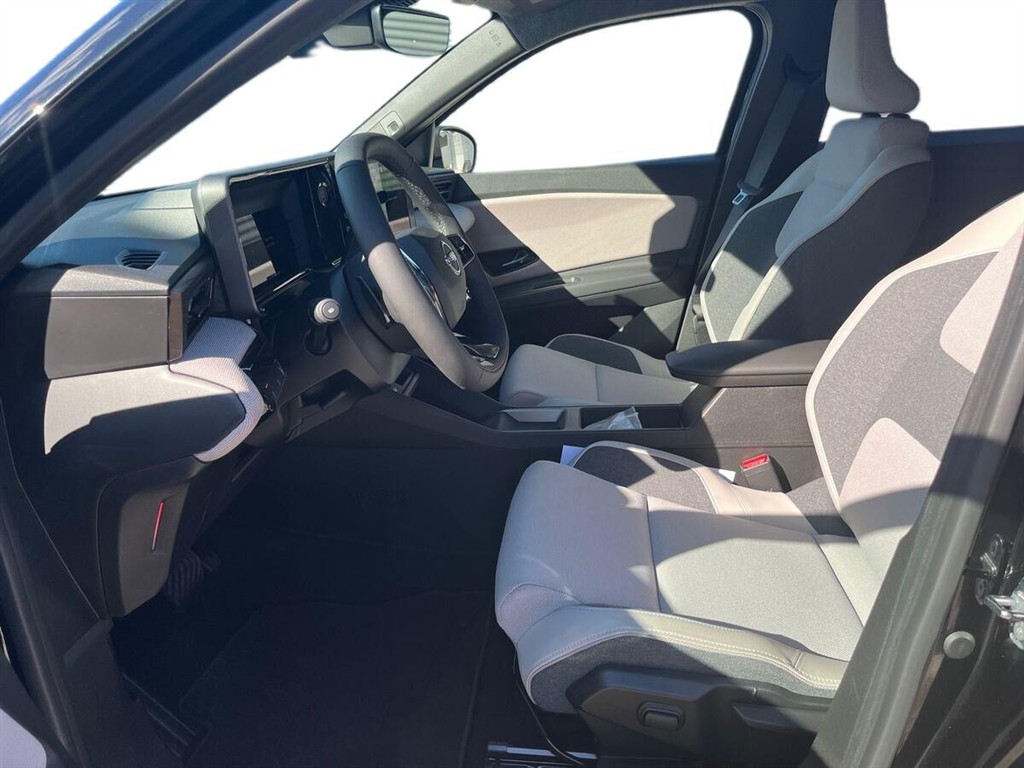 Nissan Micra EL Evolve 52kWh 150HK 5d Aut. - Image 10