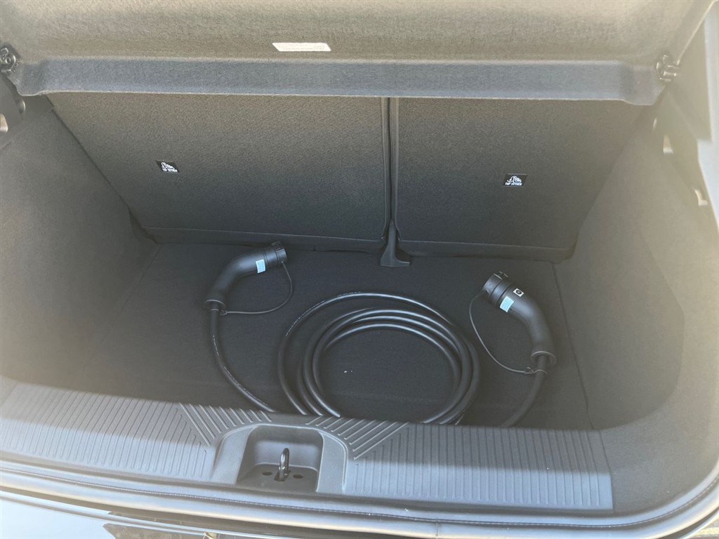 Nissan Micra EL Evolve 52kWh 150HK 5d Aut. - Image 13