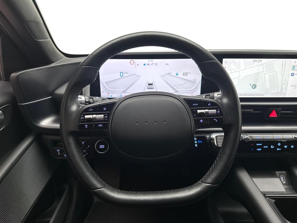 Hyundai Ioniq 6 Electric 53 kWh Essential 151HK Aut. - Image 10