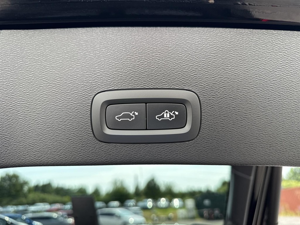 Volvo C40 P6 Recharge Ultimate 231HK 4d Aut. - Image 15