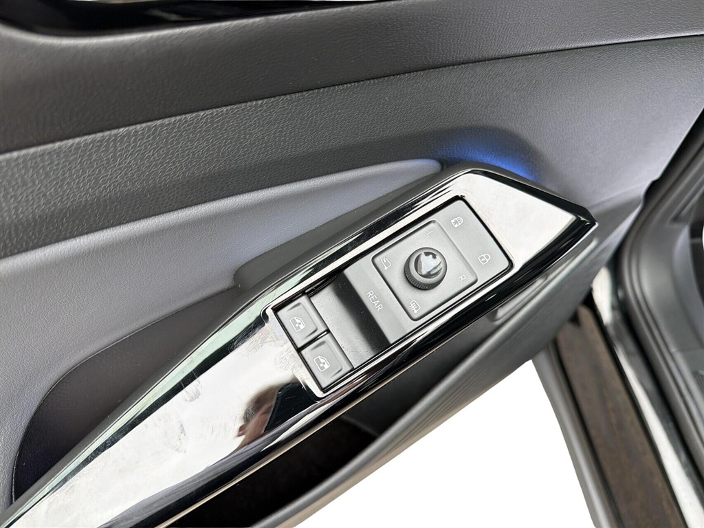 VW ID.4 EL Style 4Motion 286HK 5d Aut. - Image 13