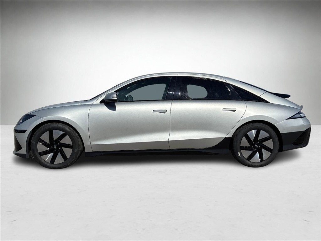 Hyundai Ioniq 6 Electric 77,4 kWh Advanced 229HK Aut. - Image 2