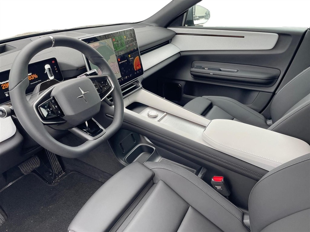 Polestar 4 EL LRSM Prime 272HK 5d Aut. - Image 6