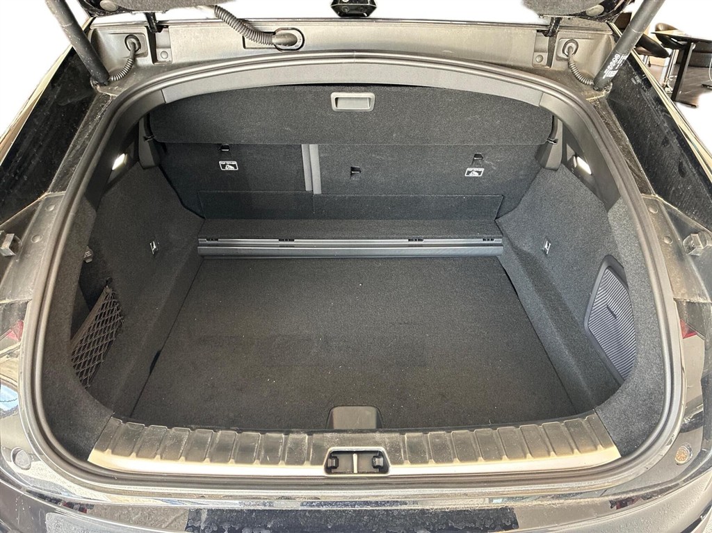Polestar 4 EL LRSM Prime 272HK 5d Aut. - Image 14