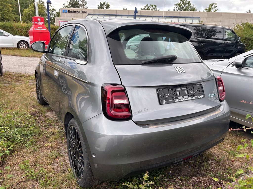 Fiat 500e EL La Prima By Bocelli 118HK 3d Aut. - Image 2