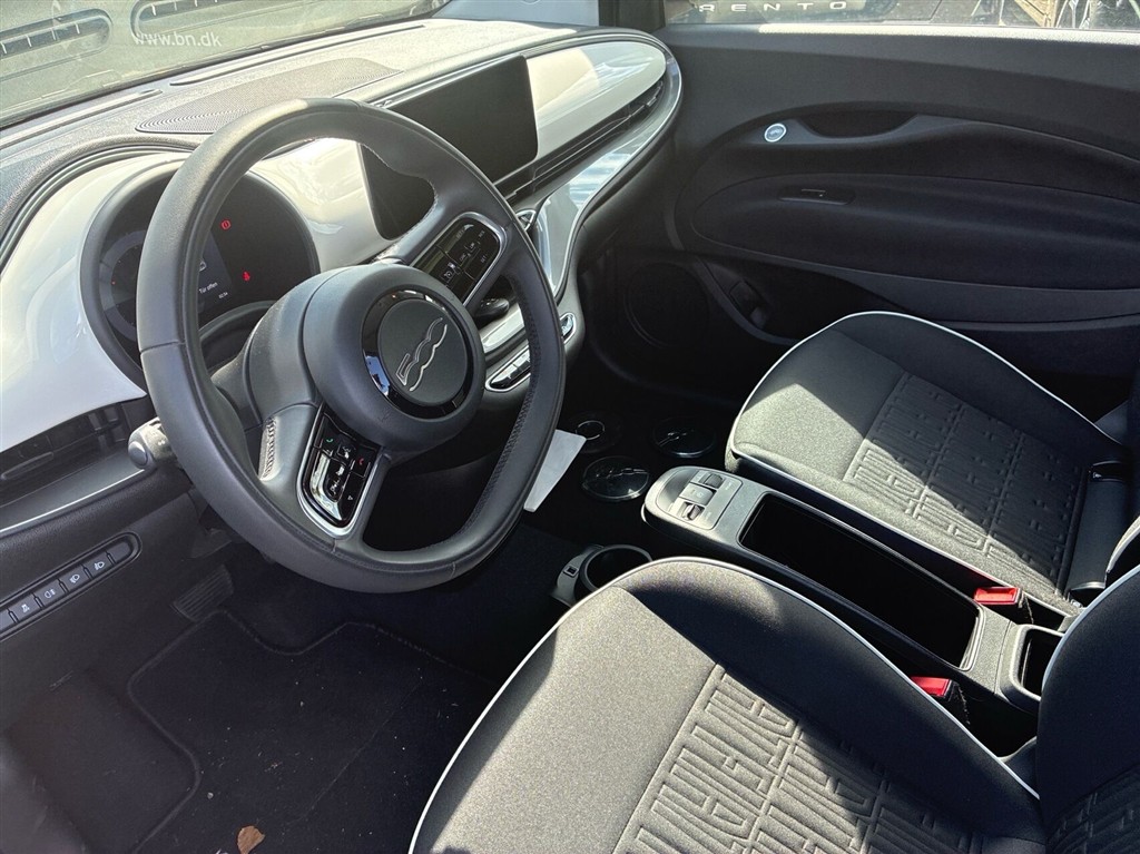 Fiat 500e EL Icon 118HK Cabr. Aut. - Image 4