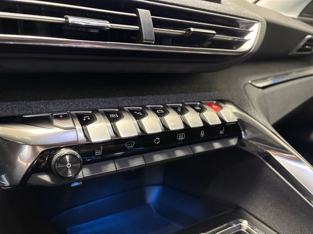 Peugeot 3008 1,6 PureTech Plugin-hybrid Allure LTD EAT8 225HK 5d 8g Aut. - Image 18
