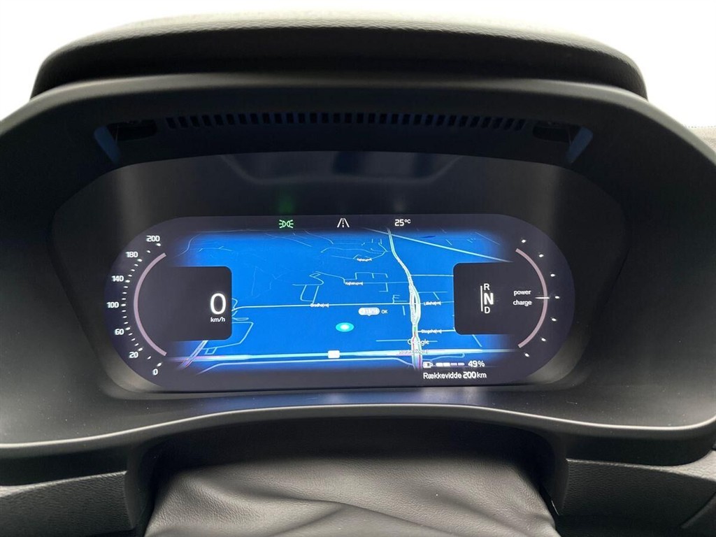Volvo C40 P8 Recharge Twin Ultimate AWD 408HK 4d Aut. - Image 12