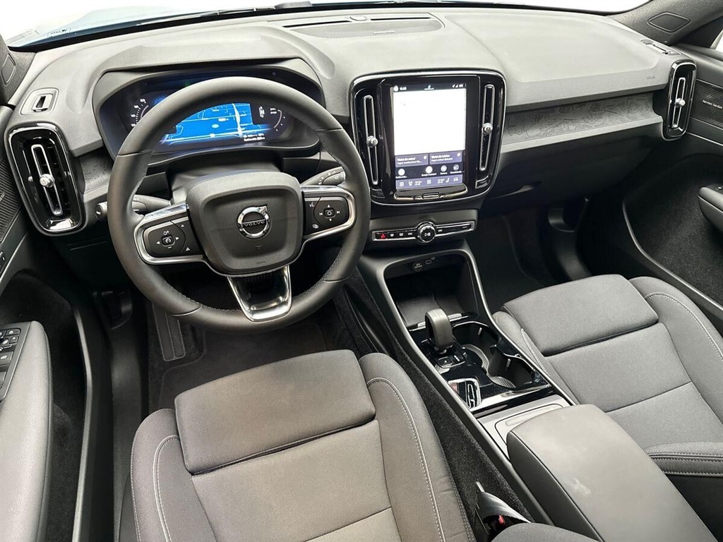 Volvo C40 P8 Recharge Twin Ultimate AWD 408HK 4d Aut. - Image 16