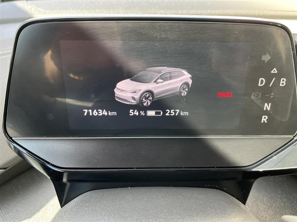 VW ID.4 EL Pro Performance 204HK 5d Aut. - Image 13
