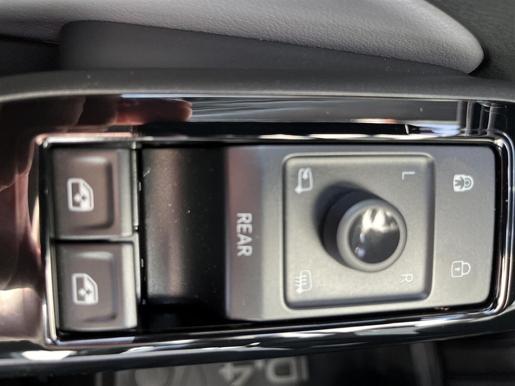 VW ID.4 EL Pro Performance 204HK 5d Aut. - Image 20