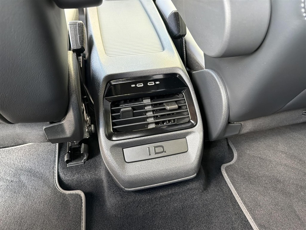 VW ID.5 EL Pro Performance 204HK 5d Aut. - Image 7