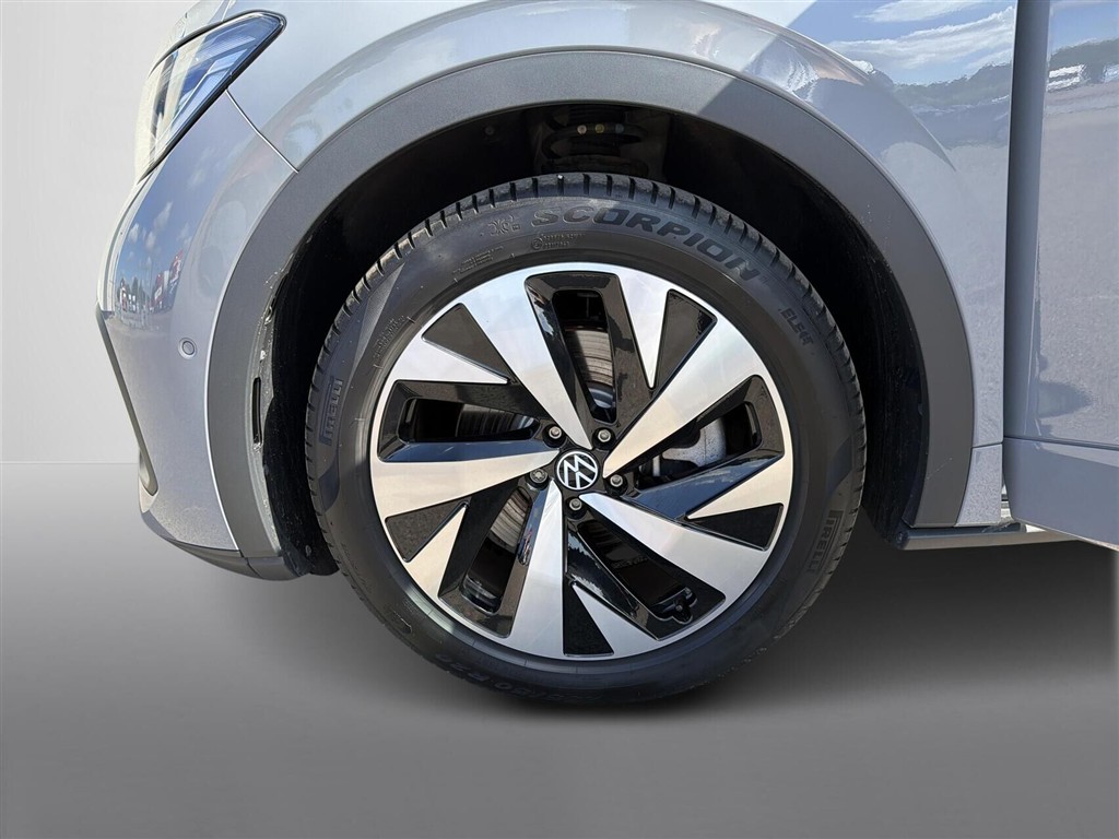 VW ID.5 EL Pro Performance 204HK 5d Aut. - Image 13