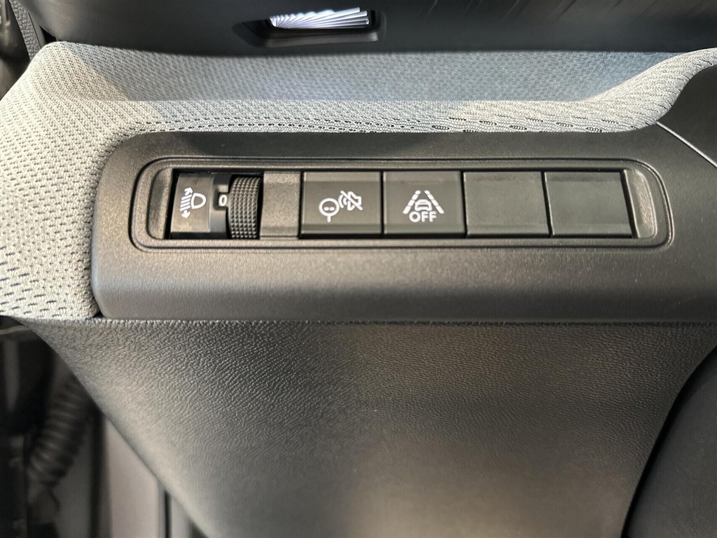 Citroën e-C3 Aircross EL Max 113HK 5d Aut. - Image 18