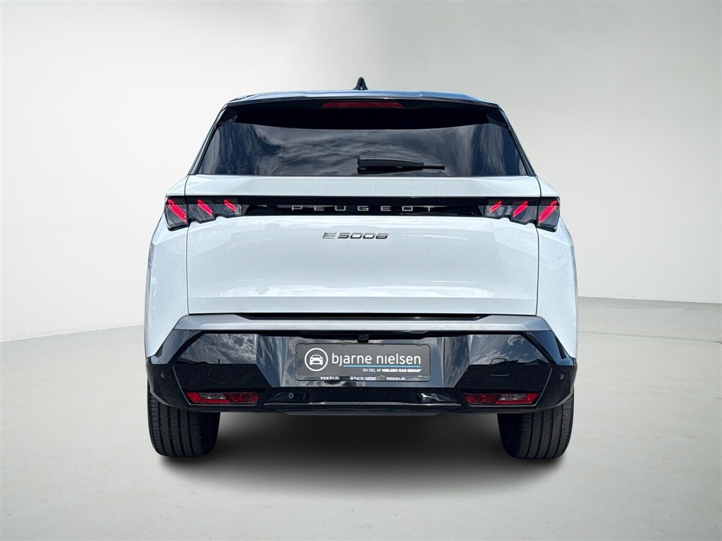 Peugeot e-5008 EL GT 210HK 5d Aut. - Image 7