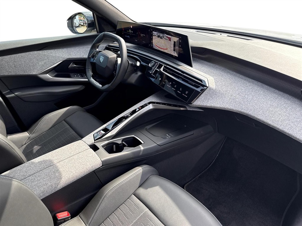Peugeot e-5008 EL GT 210HK 5d Aut. - Image 10
