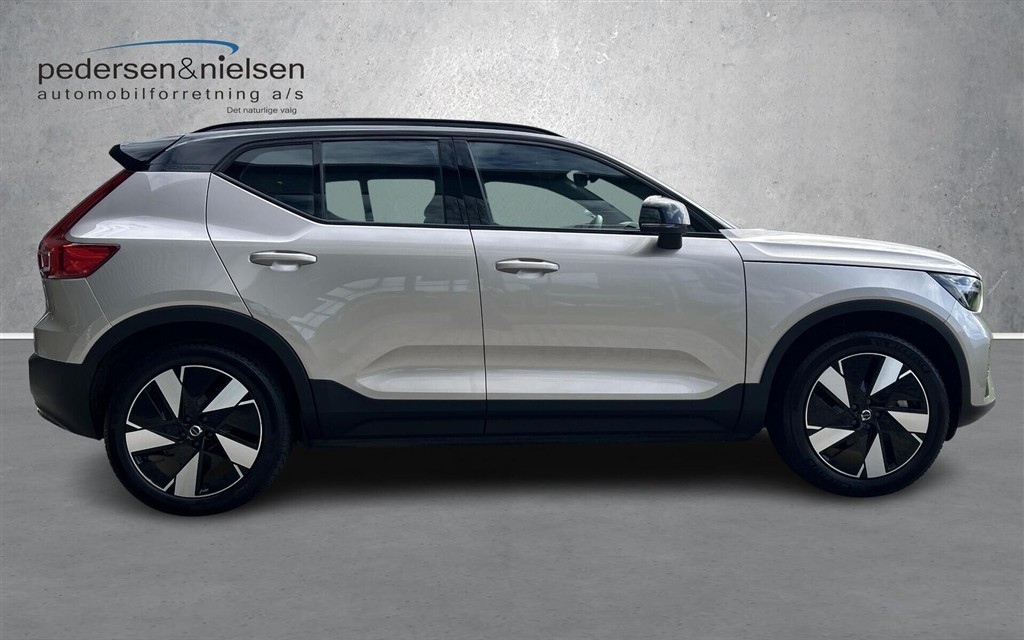 Volvo XC40 Recharge Extended Range Core 252HK 5d Aut. - Image 6