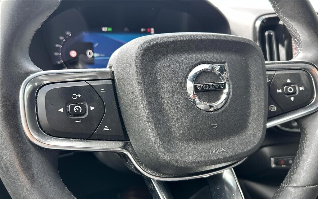 Volvo XC40 Recharge Extended Range Core 252HK 5d Aut. - Image 20