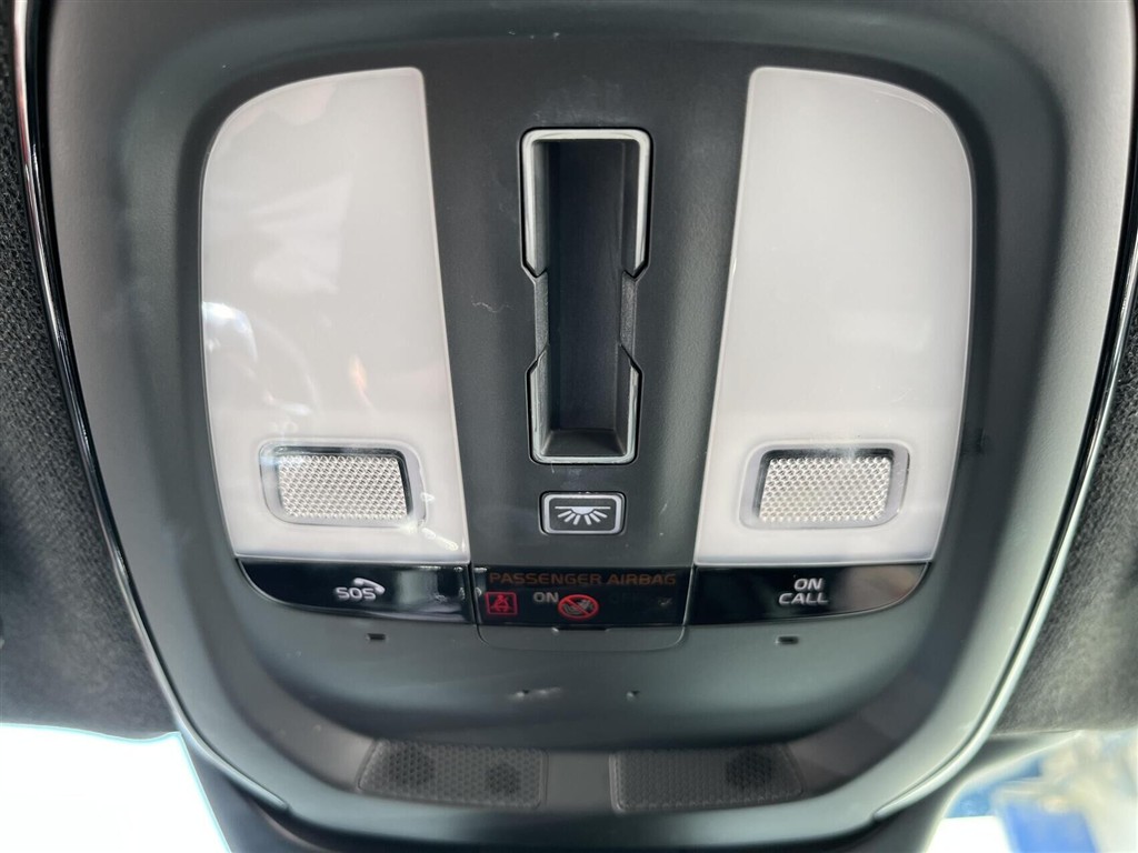 Volvo XC40 P8 Recharge Twin Plus AWD 408HK 5d Aut. - Image 25