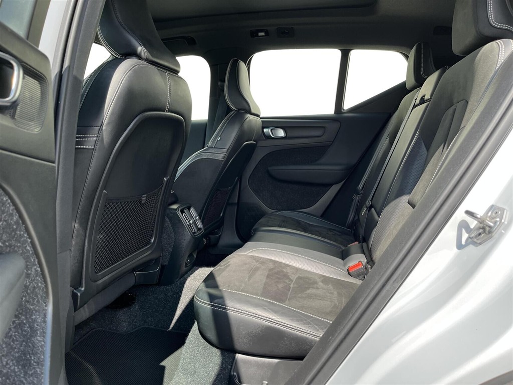 Volvo XC40 P8 Recharge Twin Plus AWD 408HK 5d Aut. - Image 5