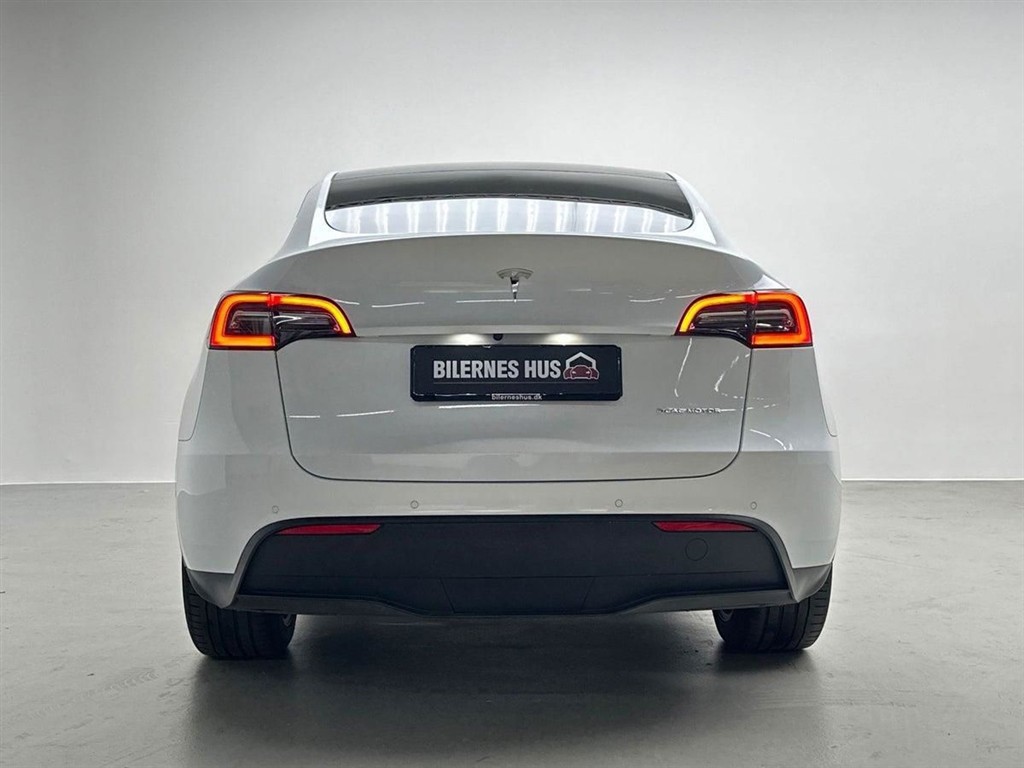 Tesla Model Y EL Long Range AWD 514HK 5d Aut. - Image 7