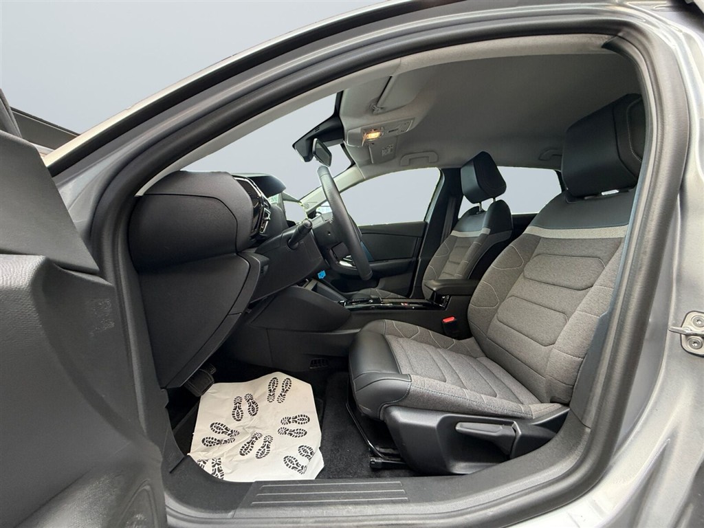 Citroën e-C4 EL Feel 136HK 5d Aut. - Image 10