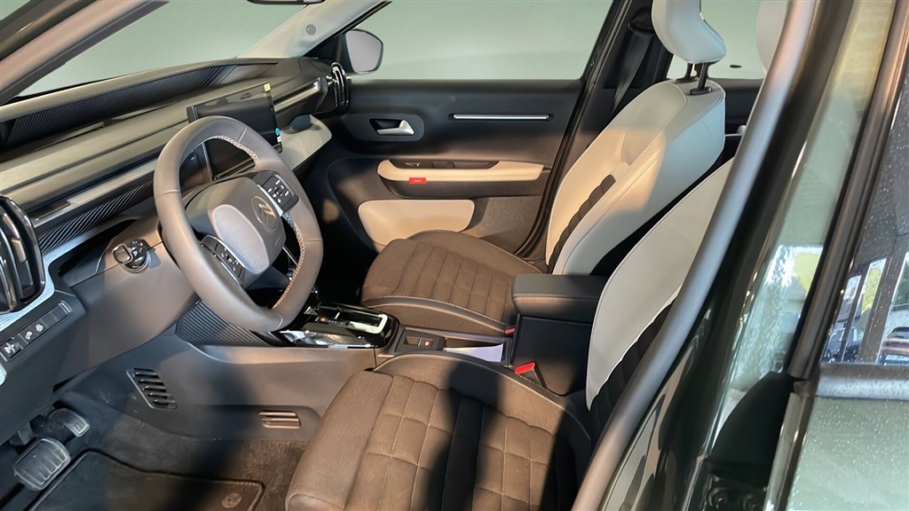 Citroën e-C3 Aircross EL Max 113HK 5d Aut. - Image 7