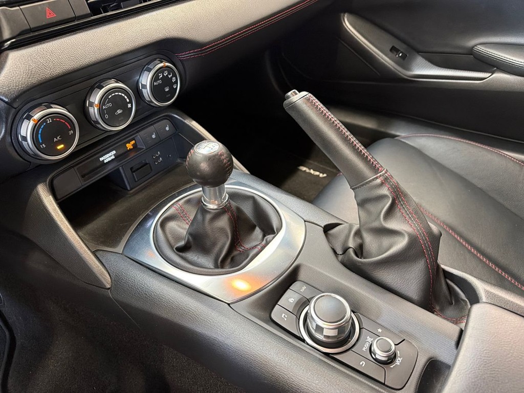 Mazda MX-5 Roadster 2,0 Skyactiv-G 160HK Cabr. 6g - Image 15