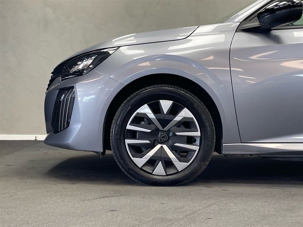 Peugeot e-208 EL Style 136HK 5d Aut. - Image 4